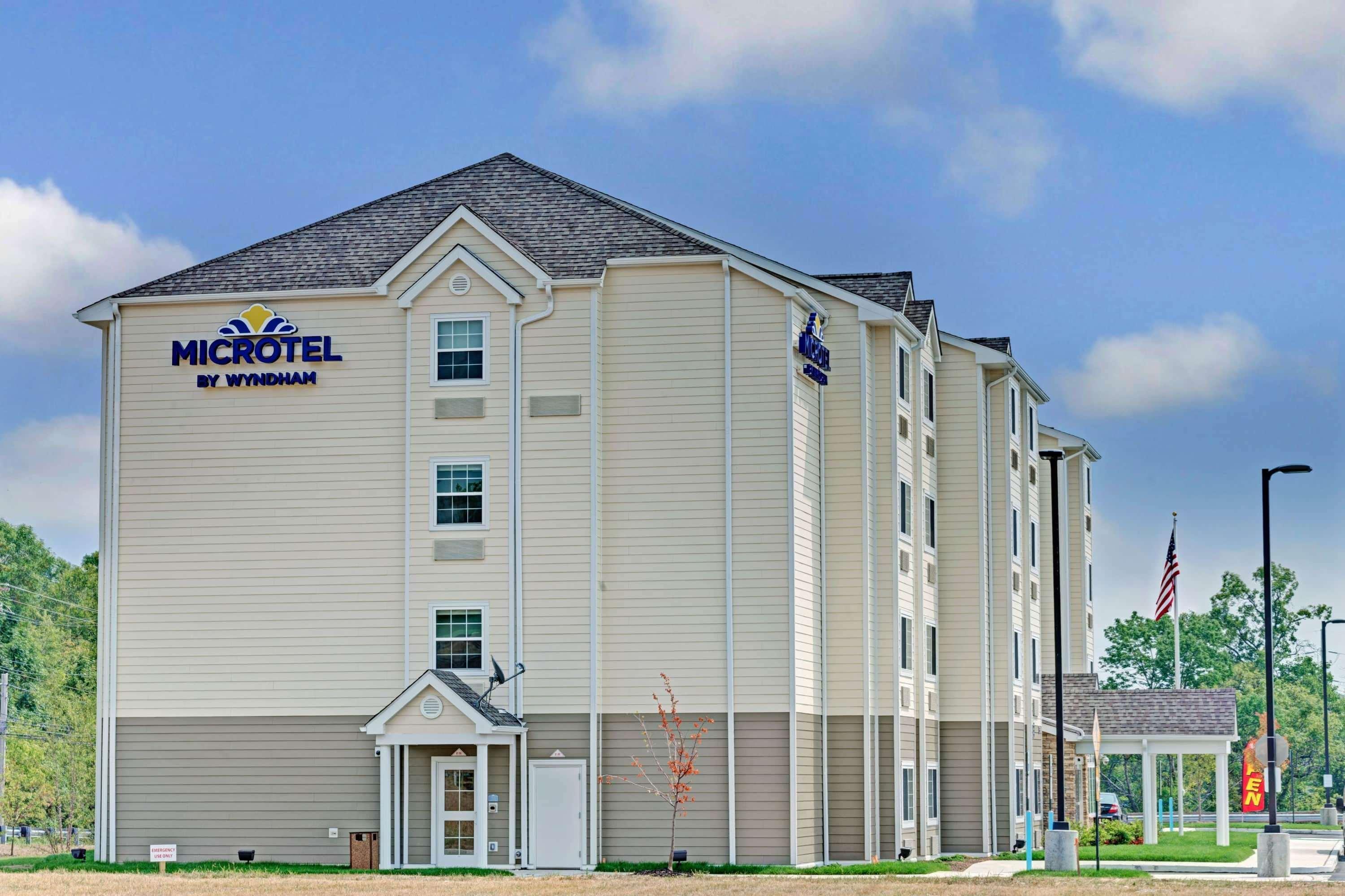 Microtel Inn & Suites By Wyndham Philadelphia Airport Ridley Park Exterior foto